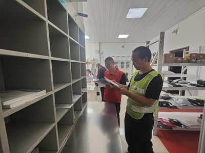 大山镇集中开展出版物零售市场检查暨“扫黄打非”专项整治行动